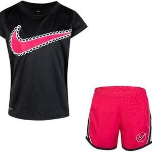 Nike ~ Dri-Fit Black/Pink Short And T-Shirt 2 Piece Set ~ Girls